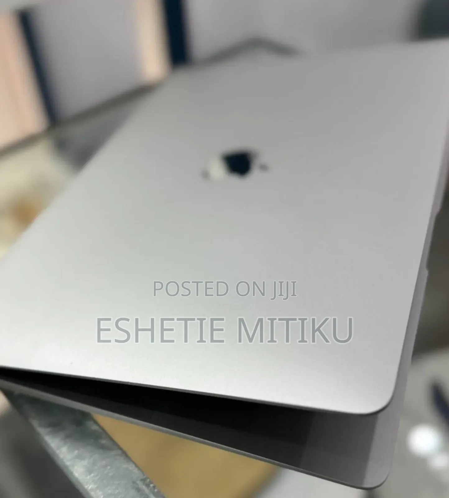 New Laptop Apple MacBook Air 2020 M1 8GB SSD 256GB