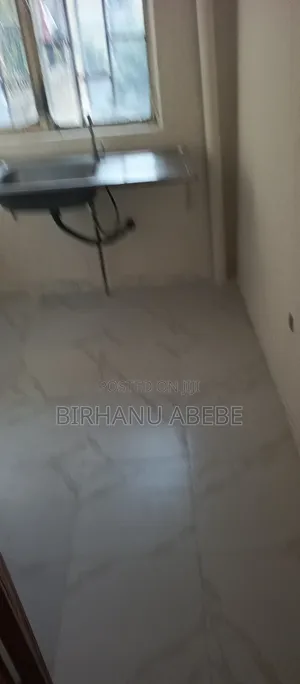 Furnished 1bdrm Condo in ጀሞ, Nifas Silk-Lafto for sale