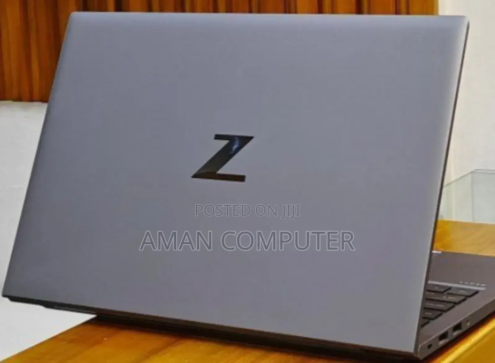 New Laptop HP ZBook Firefly G8 16GB Intel Core I7 SSD 256GB