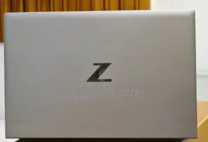 New Laptop HP ZBook Firefly G8 16GB Intel Core I7 SSD 256GB