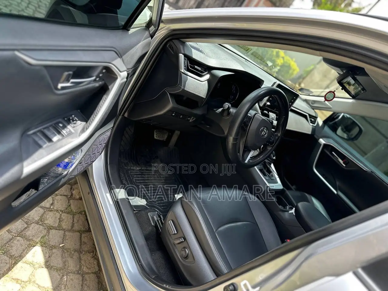 Toyota RAV4 2020 Silver