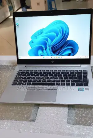 Photo - New Laptop HP EliteBook 840 G5 8GB Intel Core I5 SSD 256GB