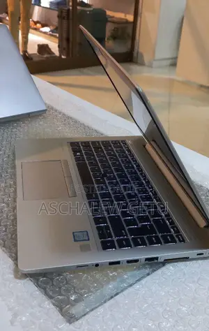 New Laptop HP EliteBook 840 G5 8GB Intel Core I5 SSD 256GB