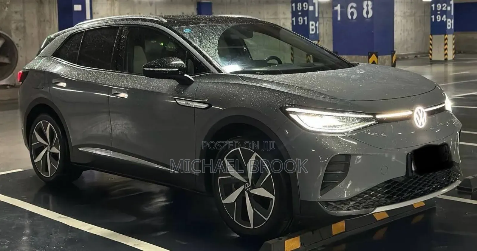 Volkswagen ID.4 2022 Gray