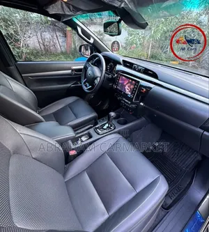 Toyota Hilux 2021 Brown