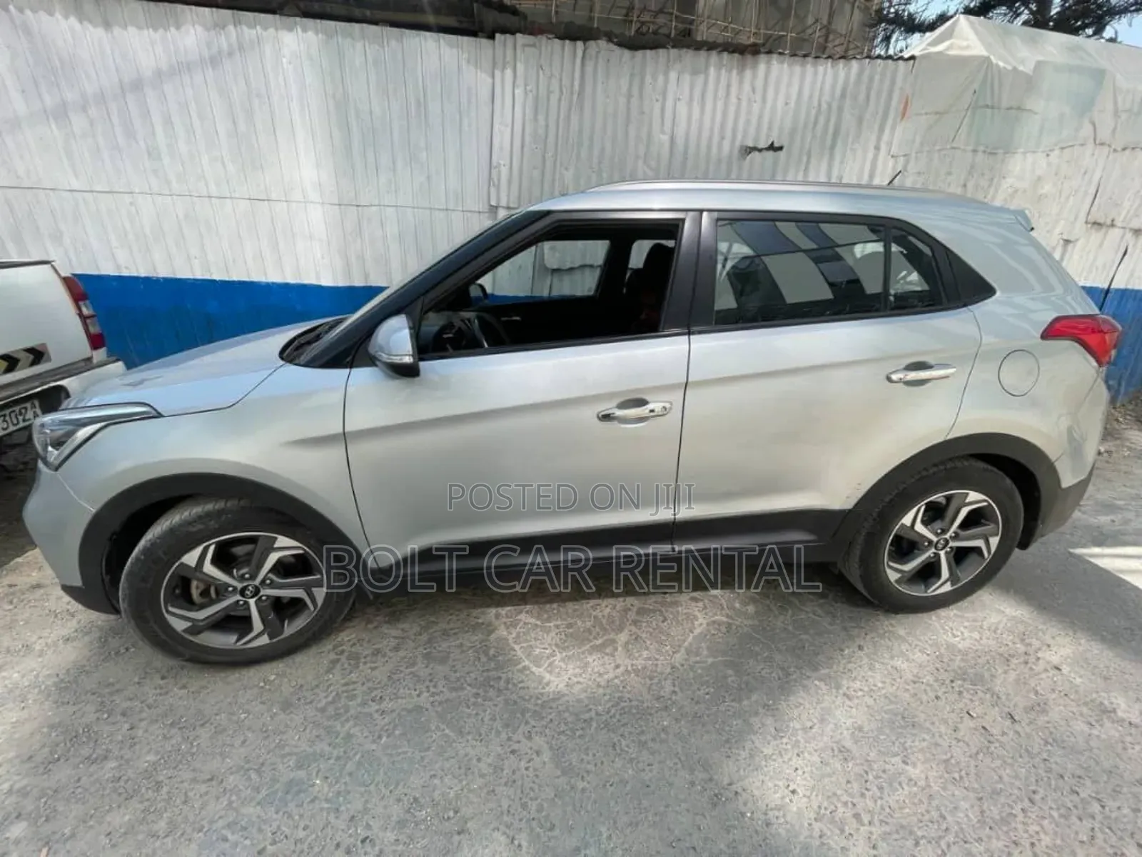 የሚከራዩ Yuan Up Plus መኪኖች አሉን. ይደውሉልን!