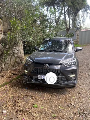 Photo - Toyota Raize 2022 Gray