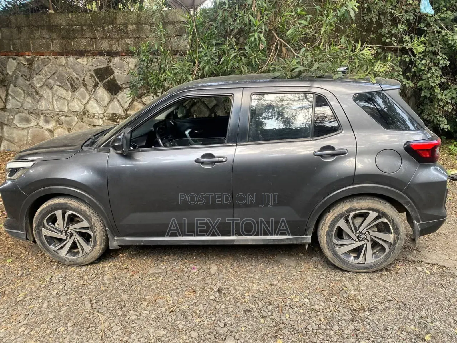 Toyota Raize 2022 Gray