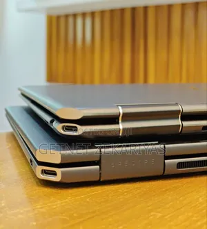 New Laptop HP Spectra 13 32GB Intel Core I7 SSD 2T