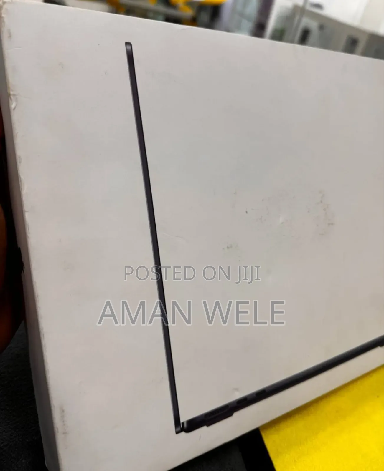 New Apple MacBook Pro 2023 M3 14-Inch 16GB Intel Core M3 SSD 256GB