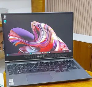 New Laptop Lenovo Legion Y720 16GB Intel Core I7 SSD 512GB