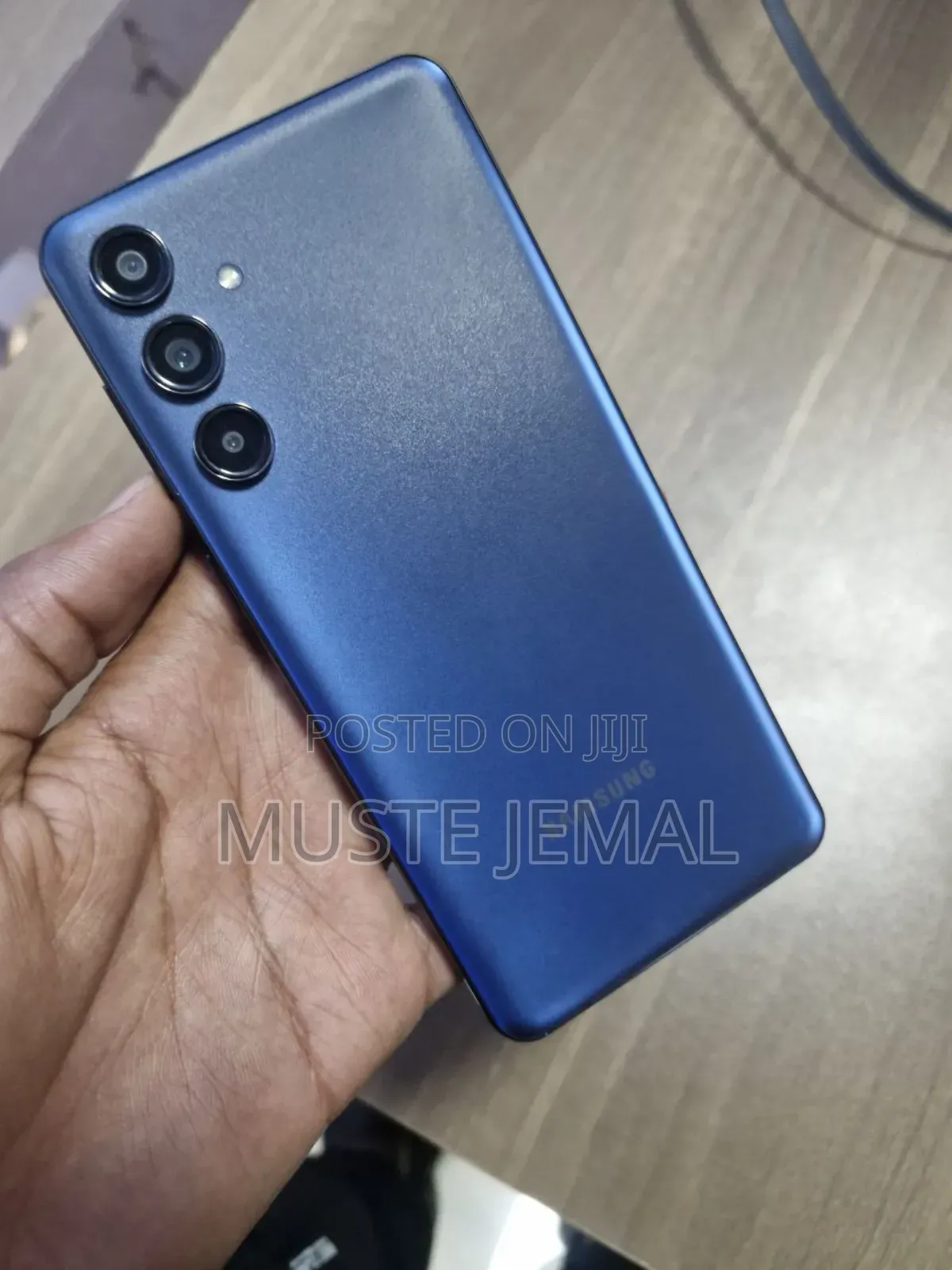 Samsung Galaxy F55 256 GB Black