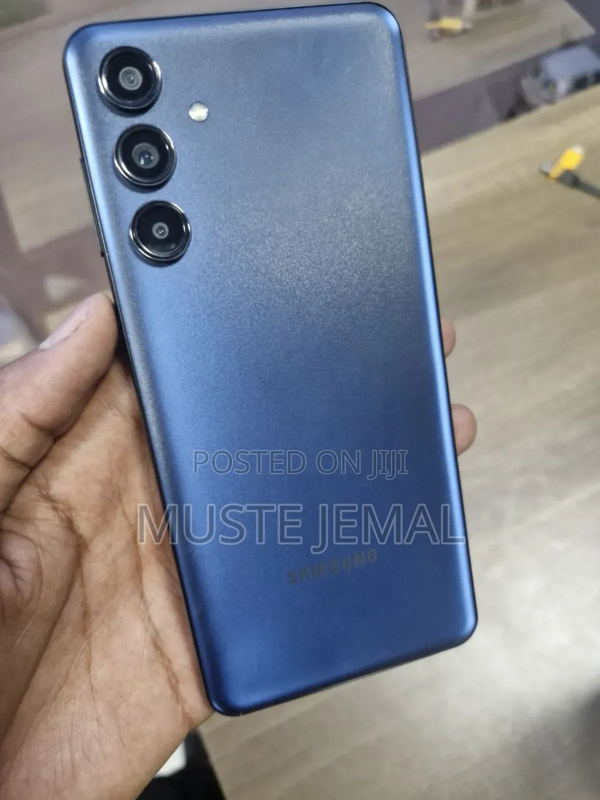 Samsung Galaxy F55 256 GB Black