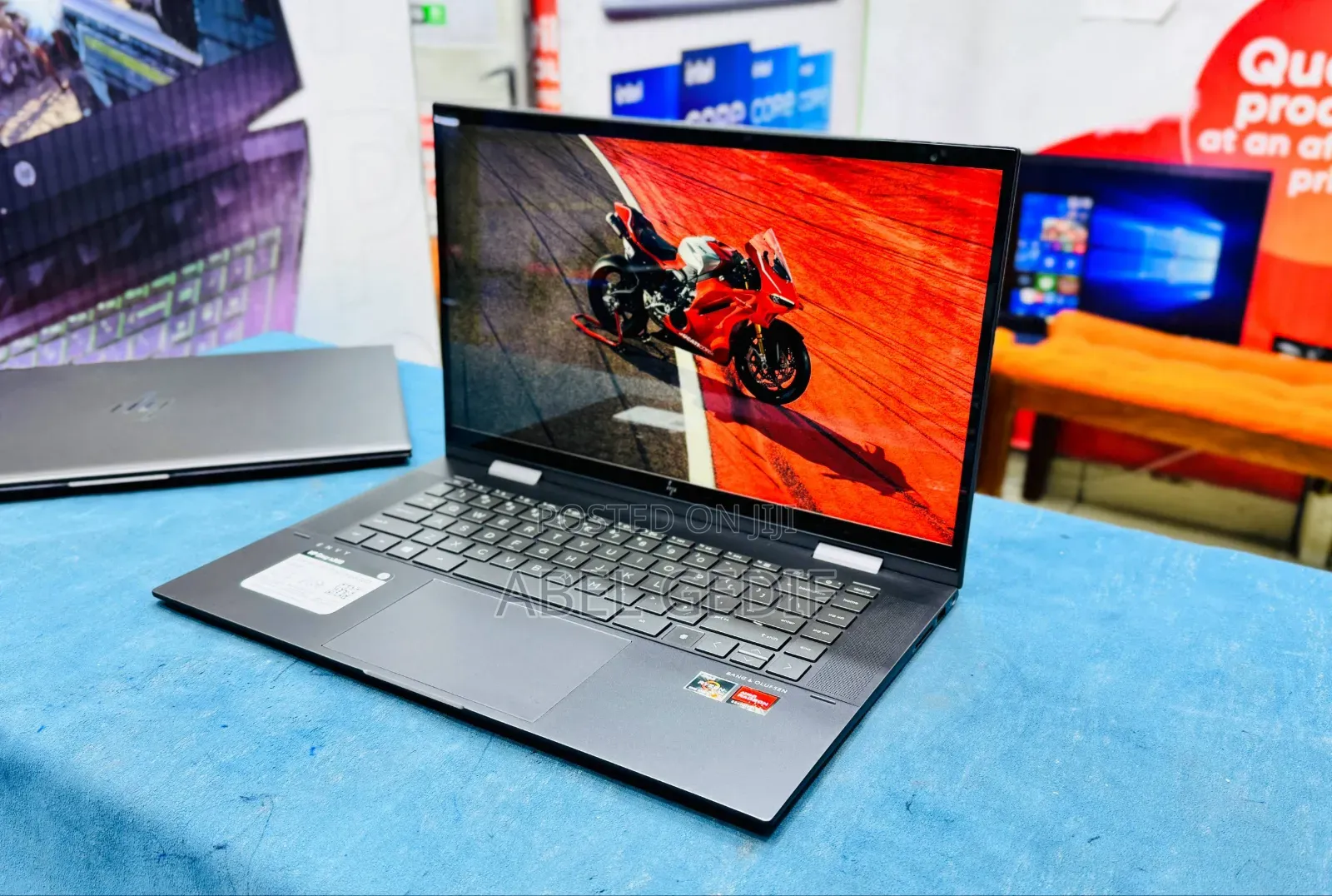 New Laptop HP Envy X360 16GB AMD Ryzen 5 SSD 512GB