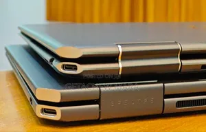 New Laptop HP Spectre X360 32GB Intel Core I7 SSD 2T