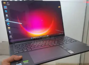 New Laptop Lenovo Yoga 9i 32GB Intel Core I9 SSD 1T