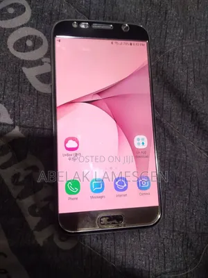 Photo - Samsung Galaxy S7 64 GB Gold