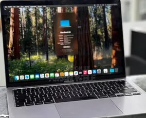 New Laptop Apple MacBook Air 2020 8GB Intel Core I5 SSD 256GB