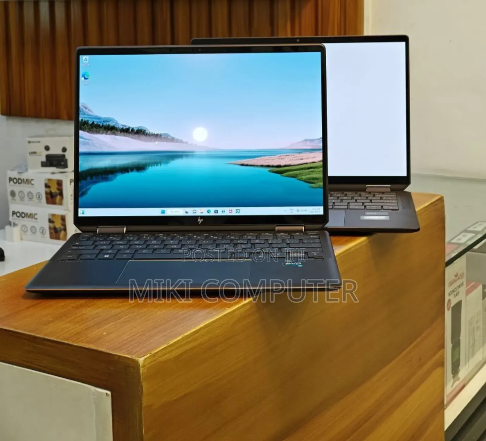 New Laptop HP Spectre X360 16GB Intel Core i7 SSD 1T