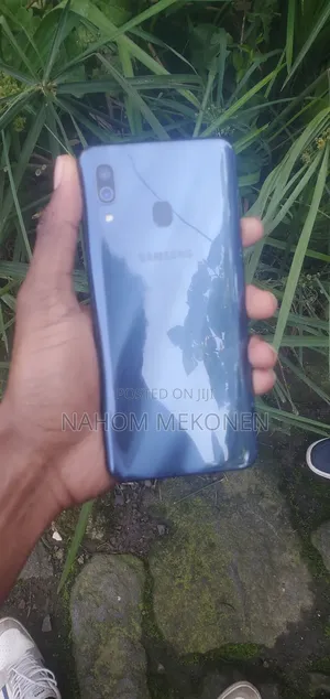 Samsung Galaxy A30 64 GB Silver