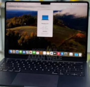 Photo - New Laptop Apple MacBook Air 2022 M2 8GB Intel Core M2 SSD 256GB