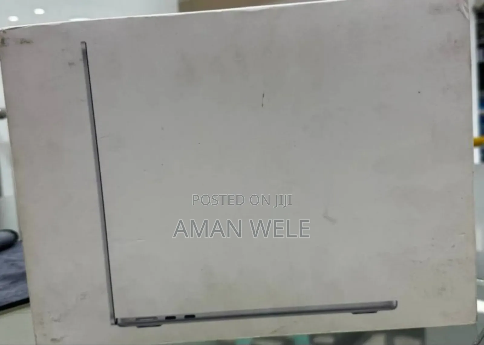 New Laptop Apple MacBook Pro 2024 M4 14-Inch 16GB Apple M4 SSD 256GB