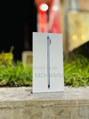 New Apple iPhone 17 256 GB