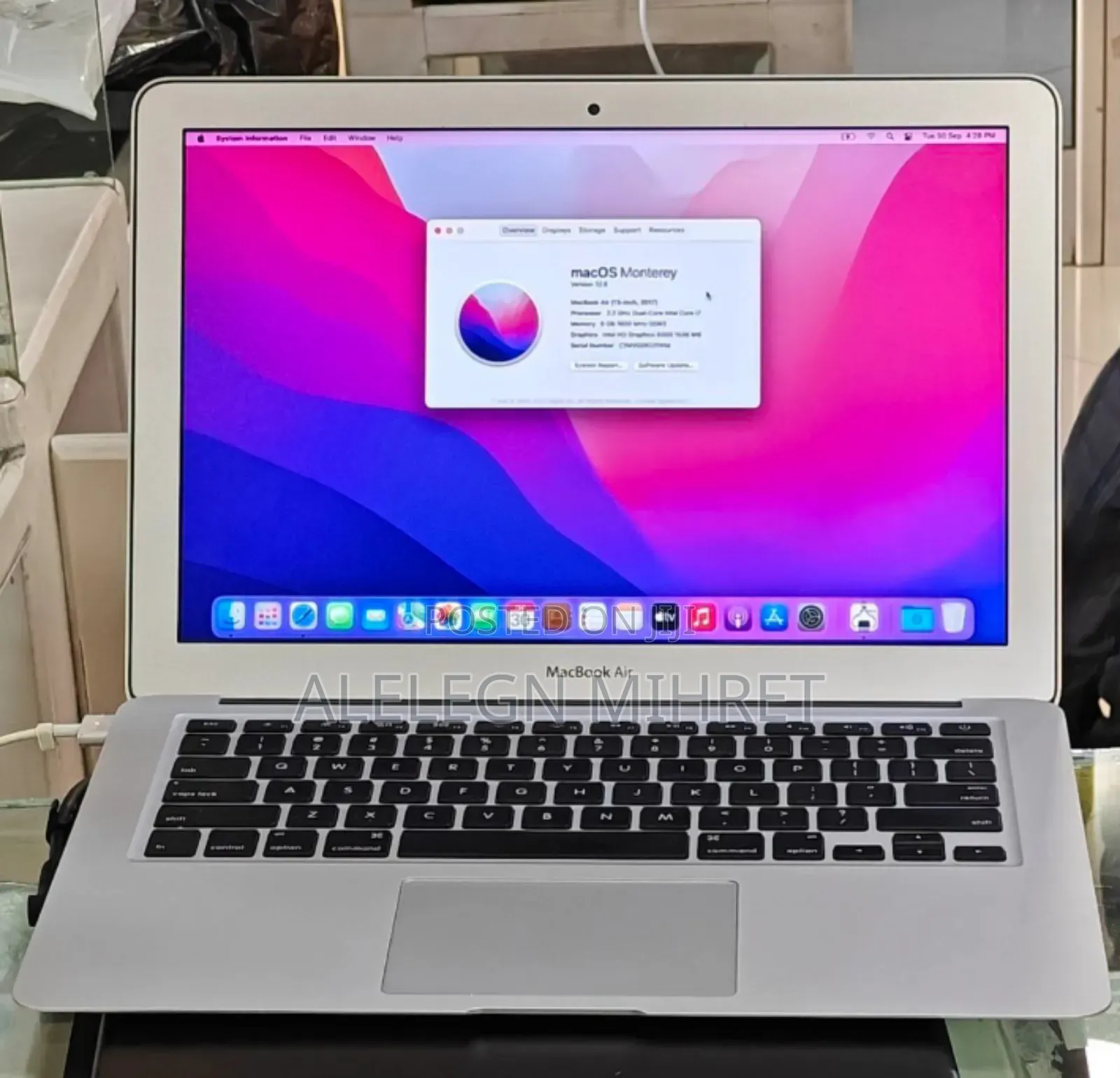 New Laptop Apple MacBook Air 2017 8GB Intel Core I7 SSD 512GB