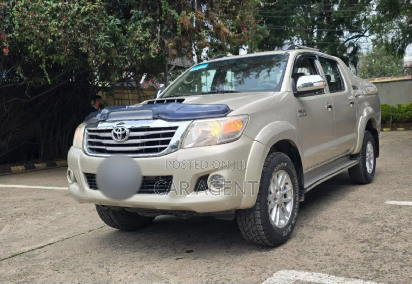 Toyota Hilux 2014 Gray