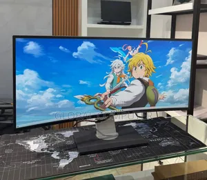 Curved Monitor
Dell 34 Inch, Resolution ,