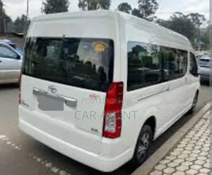 Toyota HiAce 2020 White