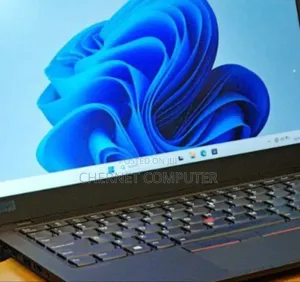 Photo - New Laptop Lenovo ThinkPad X1 Carbon 16GB Intel Core I7 SSD 512GB