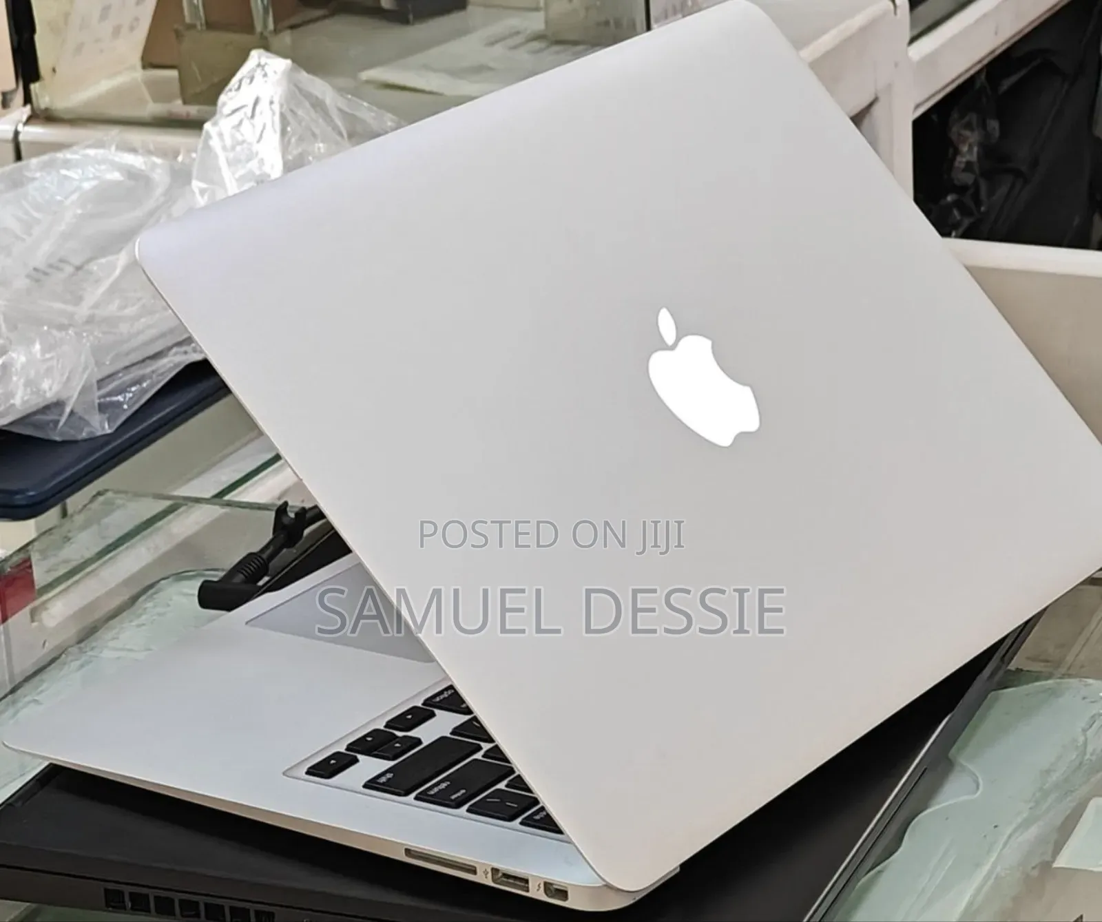 Laptop Apple MacBook Air 2017 8GB Intel Core I7 SSD 512GB