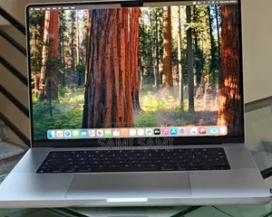 New Laptop Apple MacBook Pro M1 16GB Apple M1 Pro SSD 1T