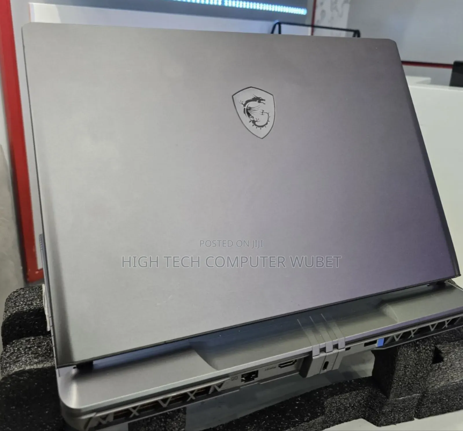 New Laptop MSI Vector 16 HX AI A2XWIG 16GB Intel Core I9 SSD 512GB