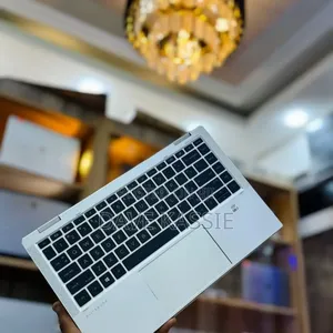 New Laptop HP EliteBook X360 1040 G7 16GB Intel Core I7 SSD 512GB