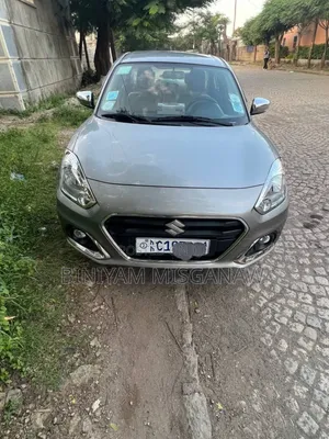 Photo - New Suzuki Dzire 2022 Gray