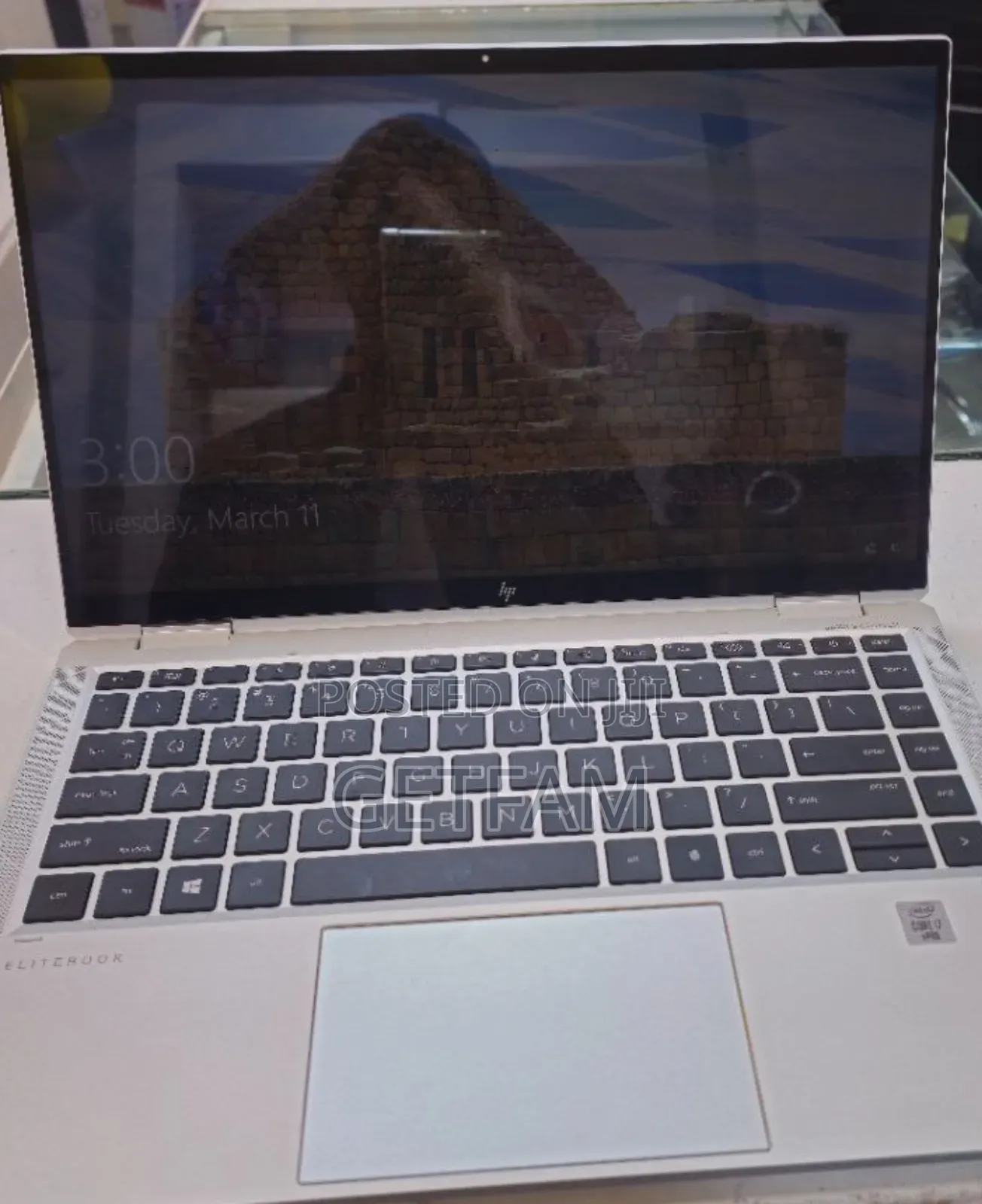 New Laptop HP EliteBook X360 1040 G7 16GB Intel Core I7 SSD 512GB