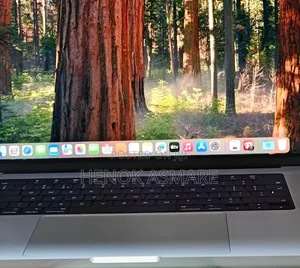 New Laptop Apple MacBook Pro 2019 16GB Apple M1 SSD 1T