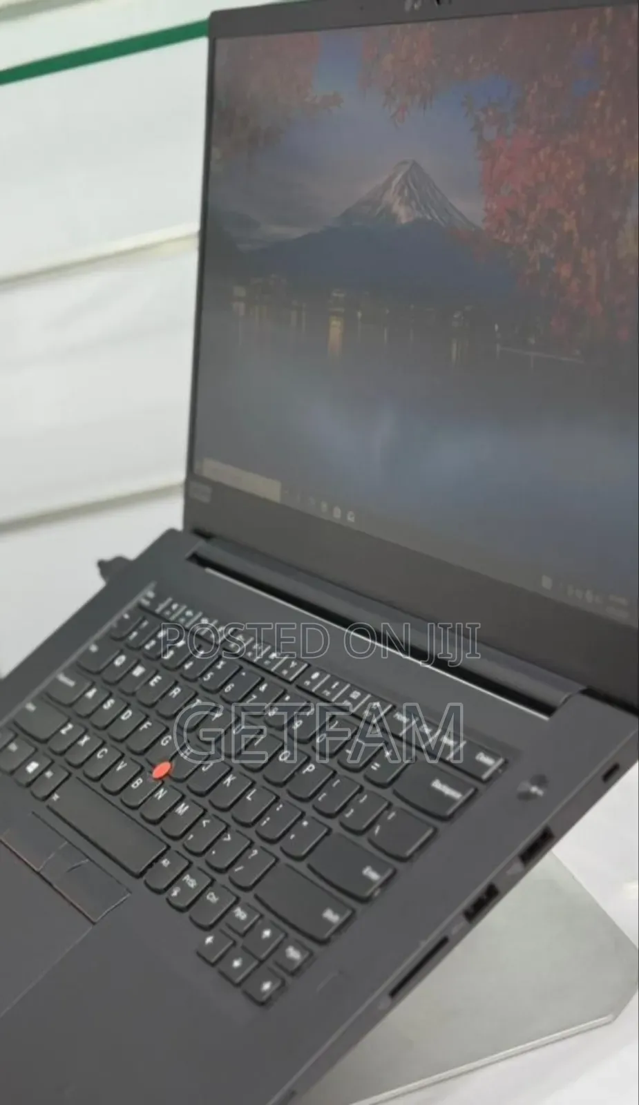 New Laptop Lenovo ThinkPad X1 Carbon 32GB Nvidia SSD 512GB