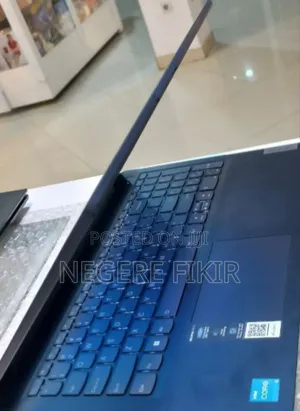 Photo - New Laptop Lenovo Ideapad 3 8GB Intel Core I3 SSD 256GB