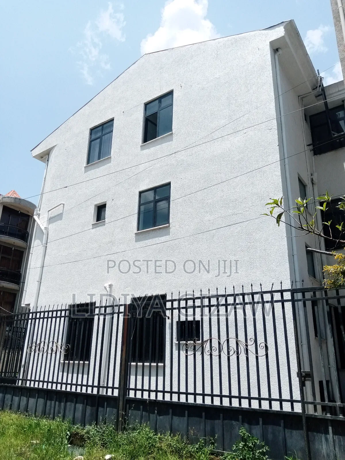 Furnished 5bdrm House in Akaky Kaliti for sale