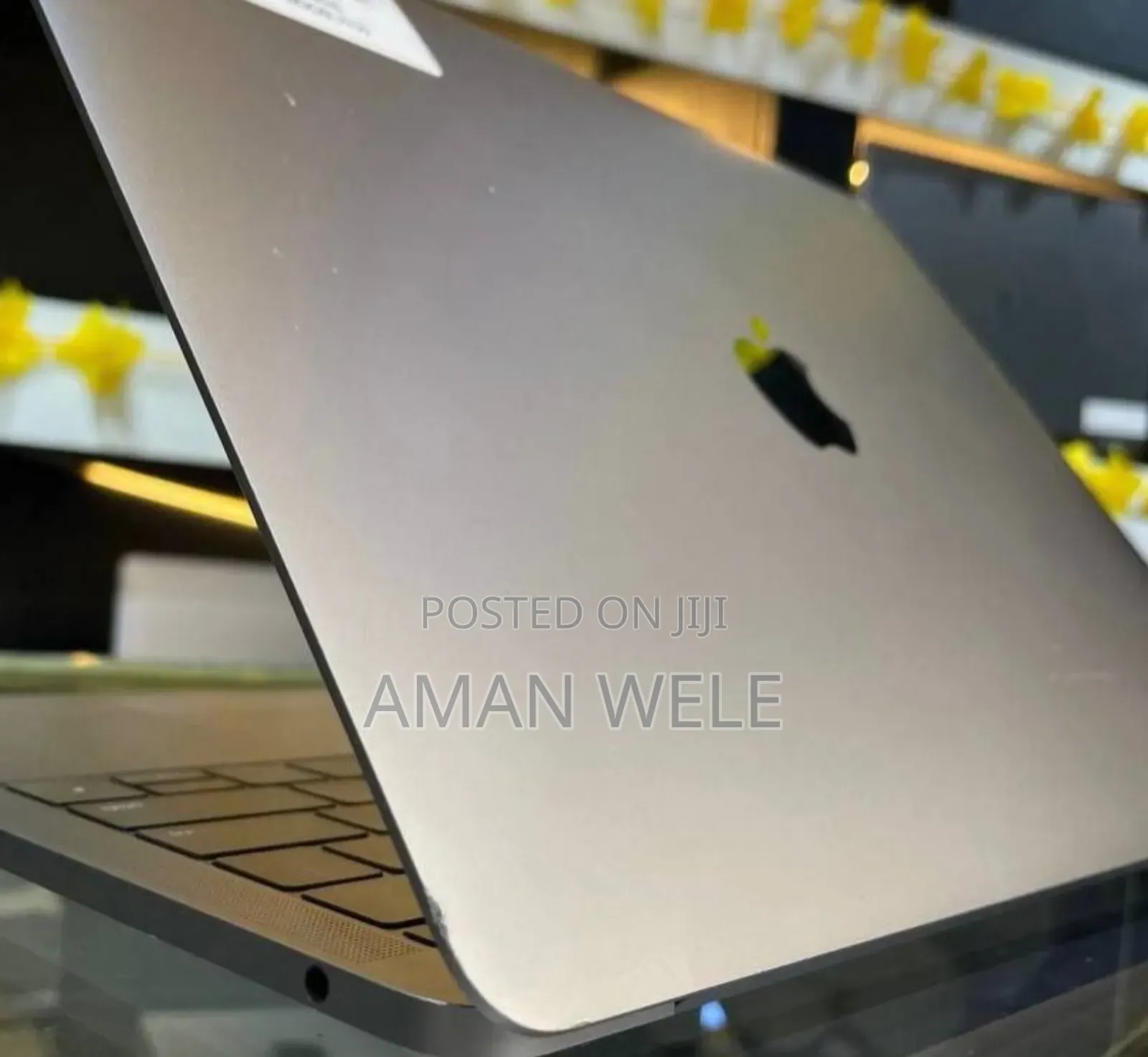 New Laptop Apple MacBook Pro 2017 8GB Intel Core I5 SSD 128GB