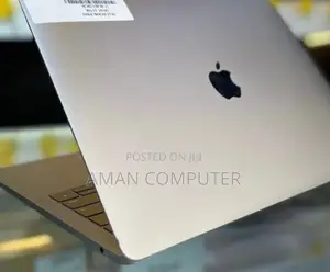 New Laptop Apple MacBook Pro 2017 8GB Intel Core I5 SSD 128GB