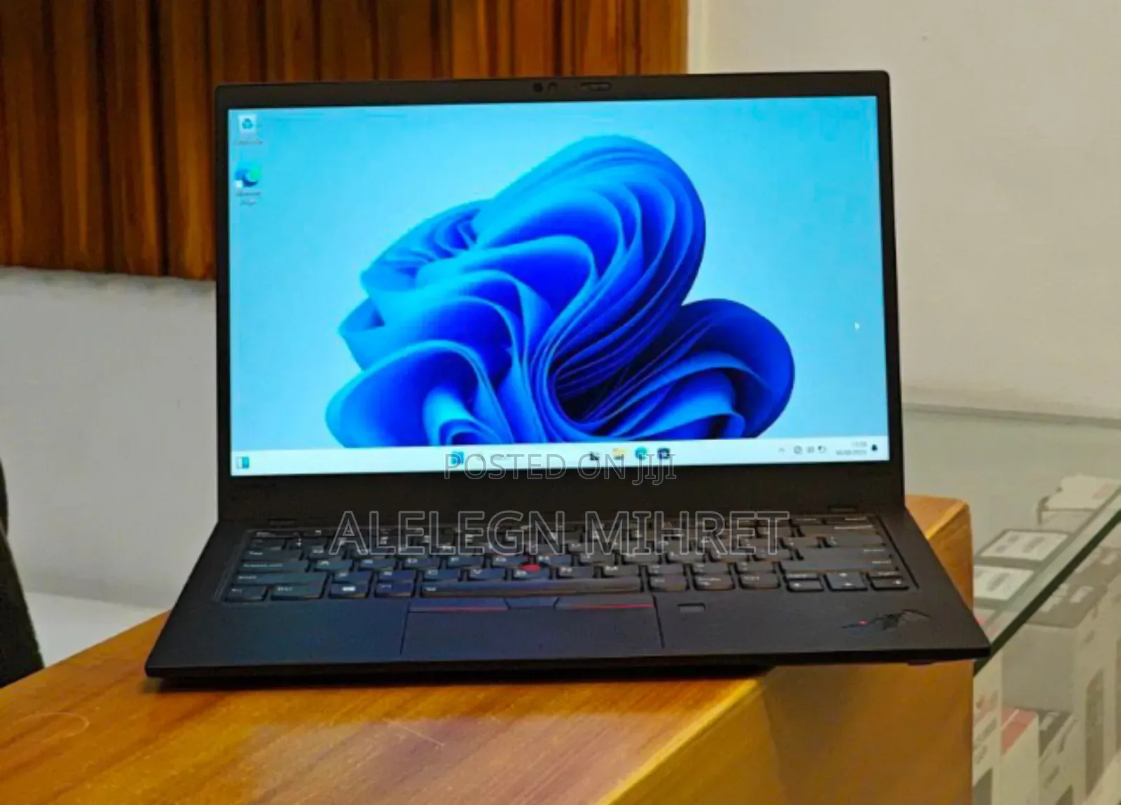 New Laptop Lenovo ThinkPad X1 Carbon 16GB Intel Core i7 SSD 512GB