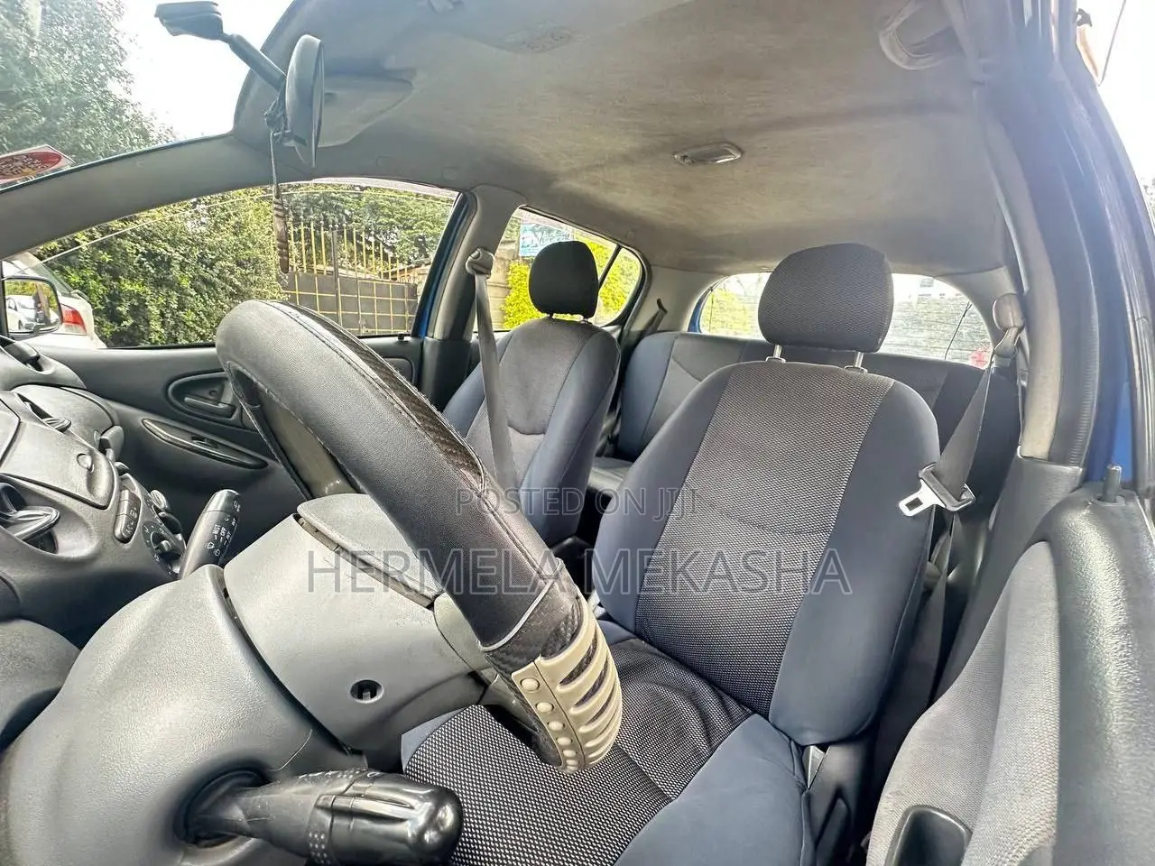 Toyota Vitz 2001 Blue