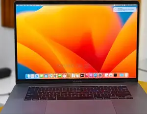 New Laptop Apple MacBook Pro 2019 16GB Intel Core I9 SSD 1T
