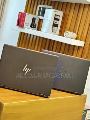 Photo - New Laptop HP Spectre 16GB Intel Core I7 SSD 512GB