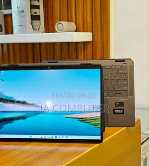 New Laptop HP Spectre X360 32GB Intel Core I7 SSD 1T