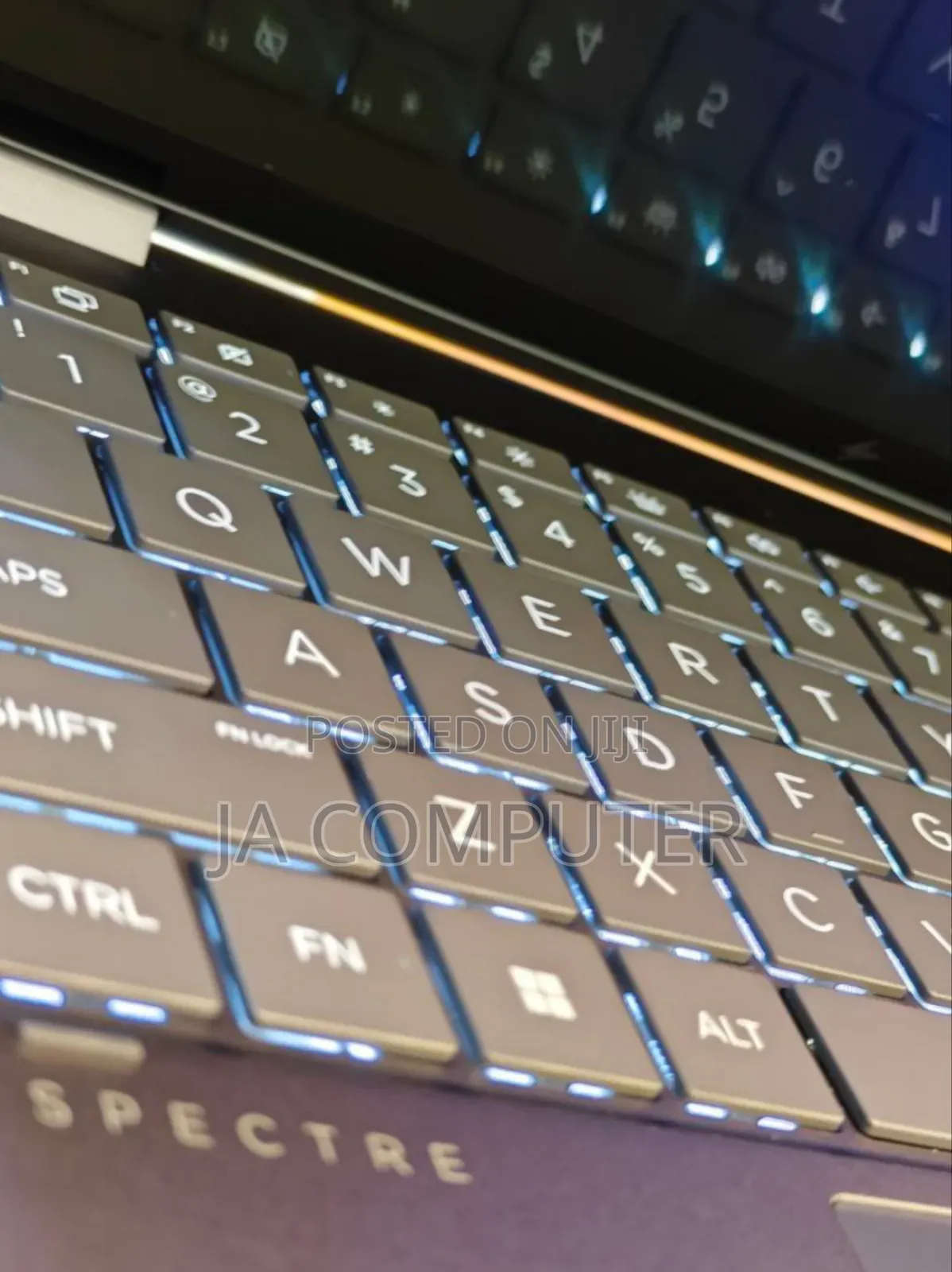 New Laptop HP Spectre 16GB Intel Core Ultra 7 SSD 1T